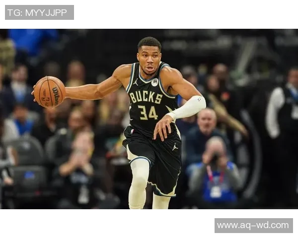 雄鹿与独行侠8月9日精彩对决全场录像回放及精彩瞬间分析